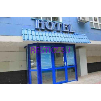 Three Dolphins Hotel